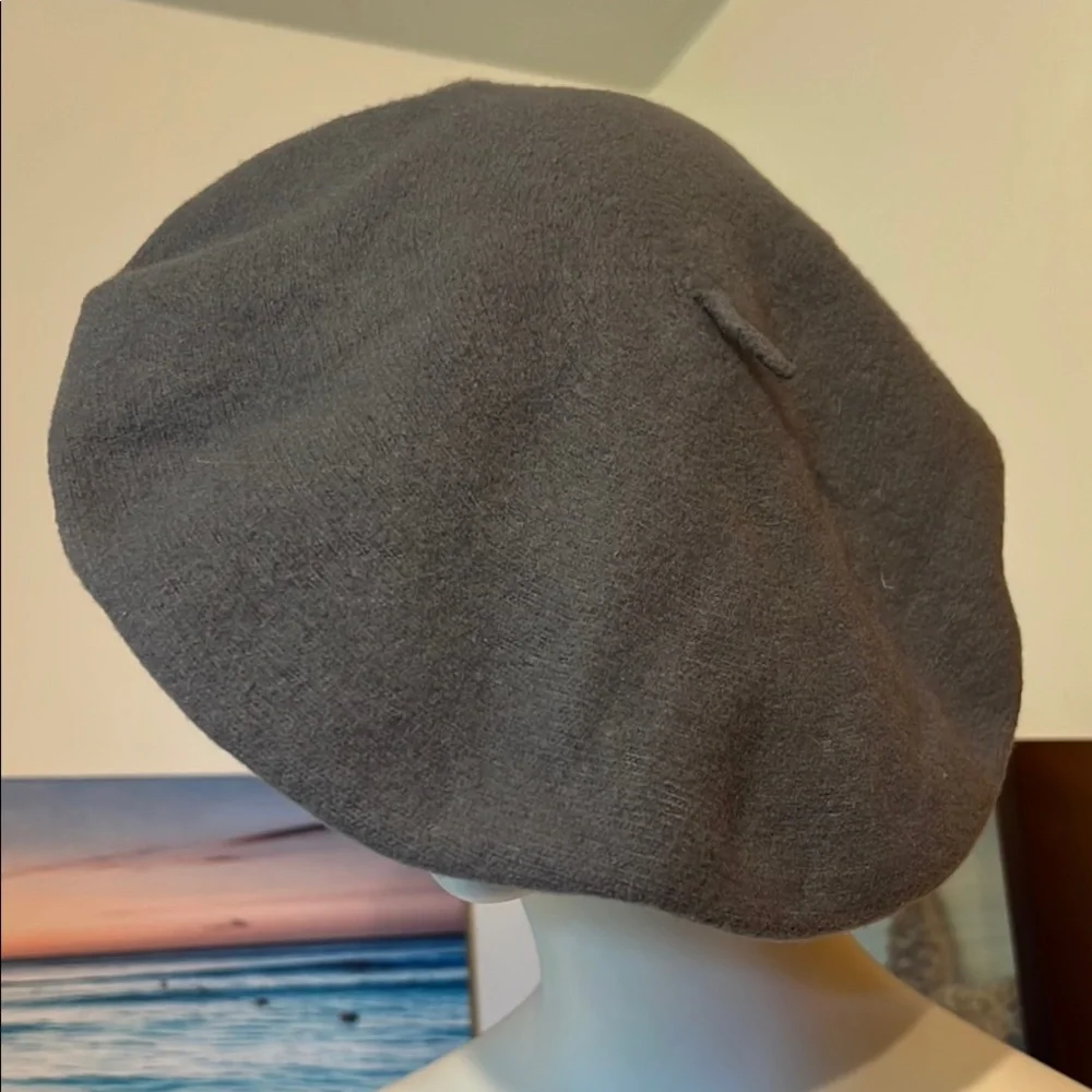 Botsbere wool Charcoal Gray  Beret Hat made in botswana